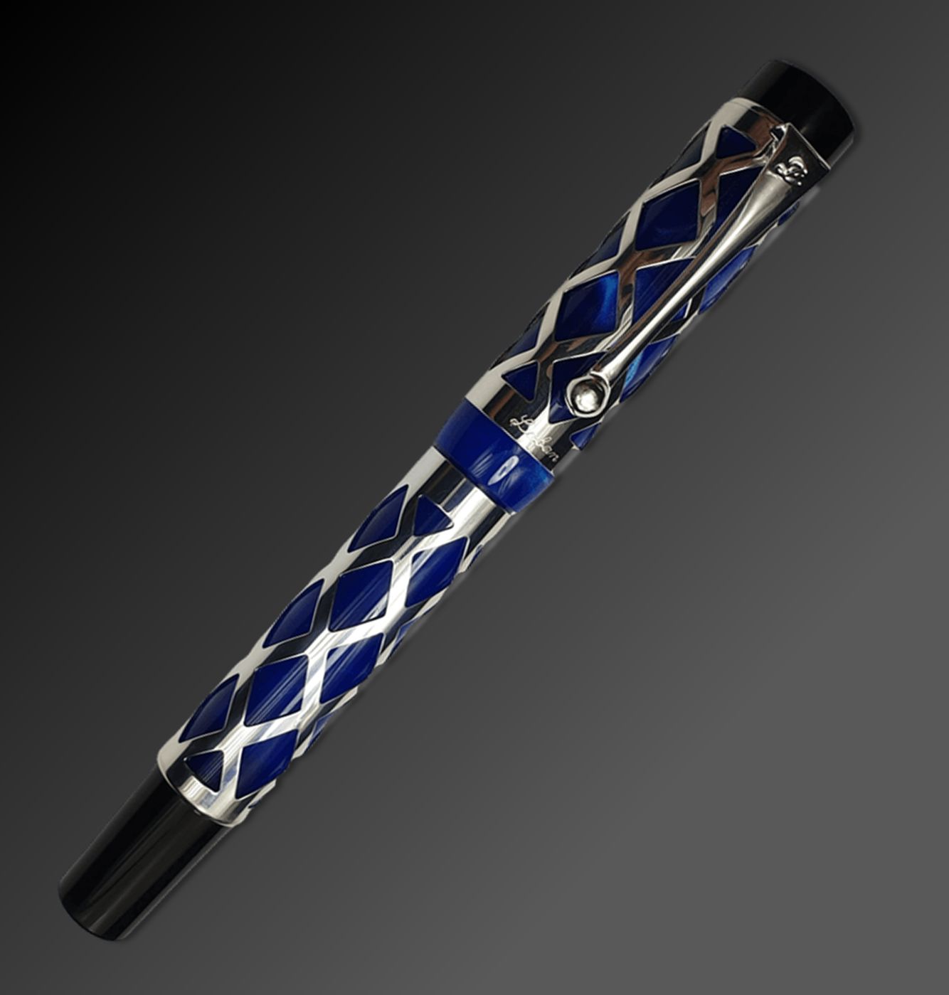 LABAN - luxusné pero vyrobené zo vzácnej modrej živice a platinovanými doplnkami